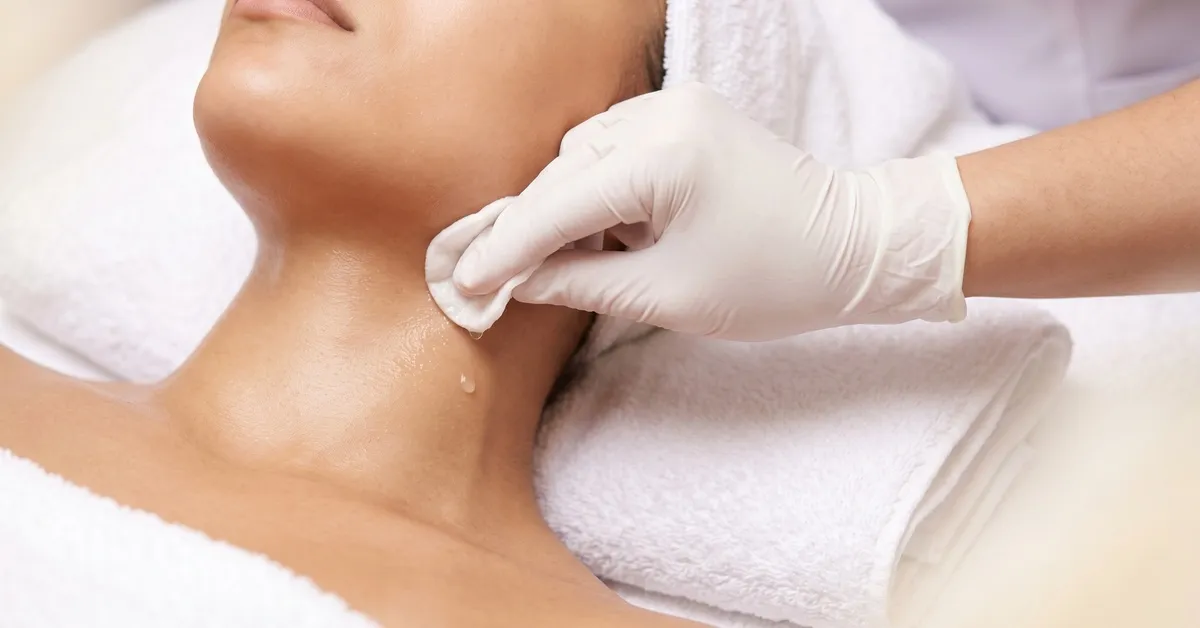 Limpeza de pele em Goiânia - Oficina de Estética por Andreia Ferreira